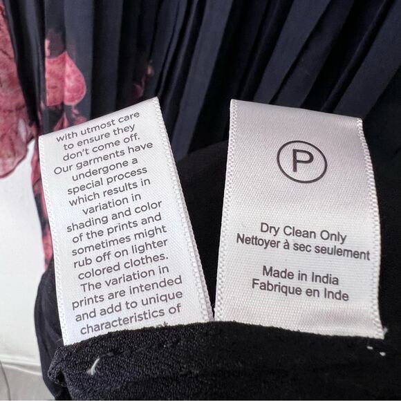 HEMANT & NANDITA Luana Pleated Long Dress in Chiffon Size XS - Picture 7 of 9